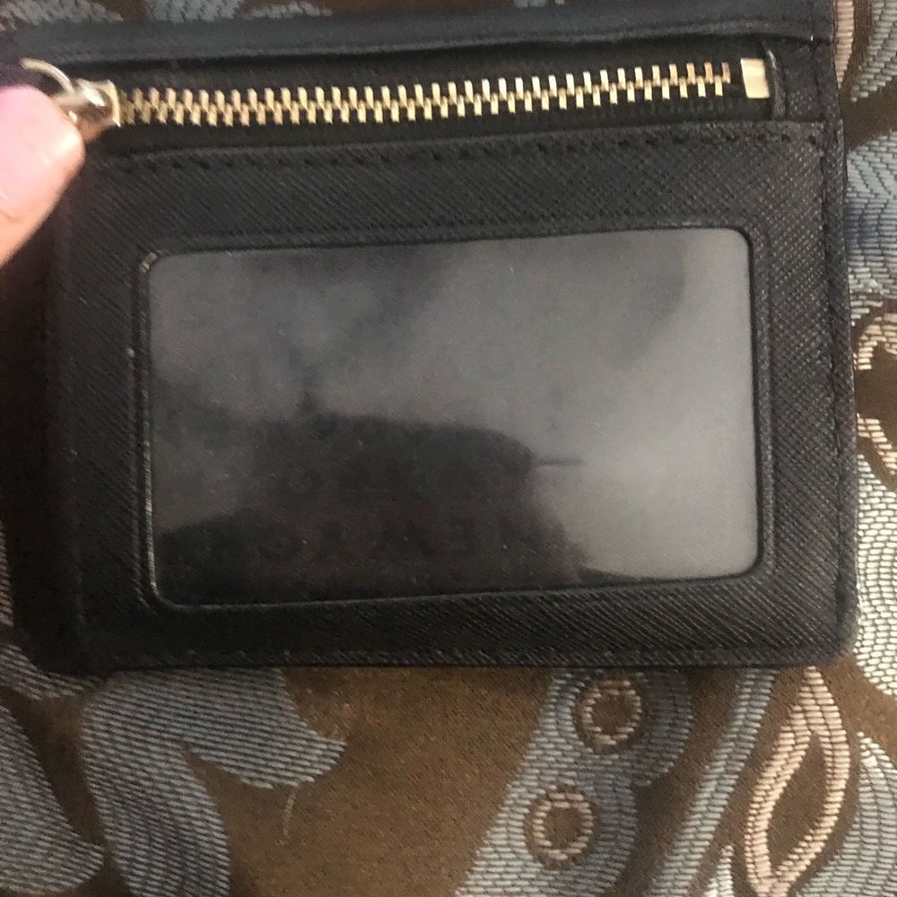 Kate Spade ♠️ Wristlet
